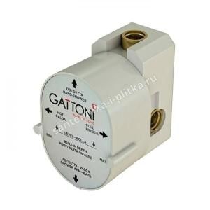 Gattoni GBOX Универсальная монтажная коробка под встраиваемый смеситель для душа с 2-мя выходами, входы 1/2", цвет хром
