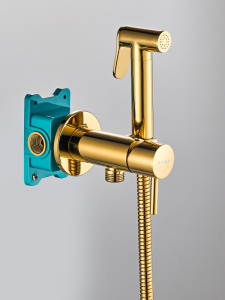 Гигиенический душ со смесителем ALMAes Benito AL-859-08 Золото