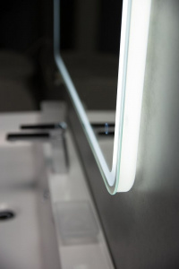 Зеркало BelBagno SPC-MAR-800-800-LED-TCH-WARM с подсветкой с подогревом с сенсорным выключателем