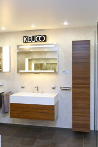 Зеркальный шкаф Keuco Edition 300 95 30203 171201 с подсветкой Белый