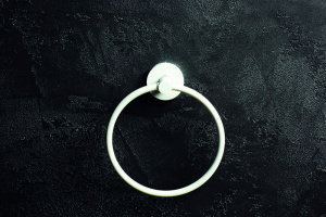 Кольцо для полотенец Bemeta White 104104064 Белое матовое