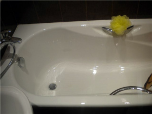 Чугунная ванна Roca Malibu 170x70 2333G0000 с отверстиями для ручек с антискользящим покрытием