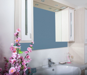 Зеркало со шкафом Бриклаер Бали 120 4627125411984 с подсветкой Светлая лиственница Белое глянцевое