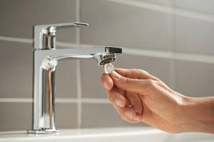 Смеситель для раковины Hansgrohe Rebris E 72557000 Хром