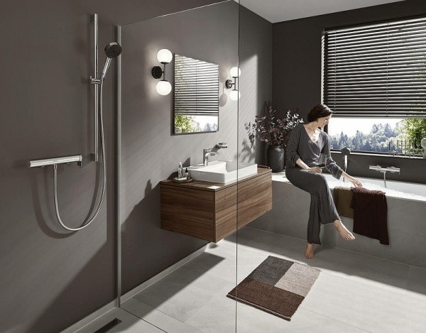 Смеситель для ванны Hansgrohe Vivenis 75420000 Хром